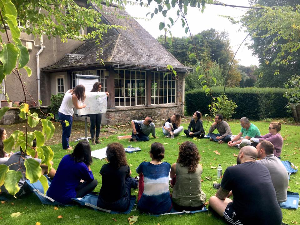 Indítsunk baráti szabadegyetemet!