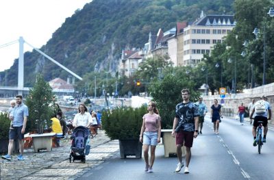 Hozzunk létre élő kapcsolatot a település és folyója között!